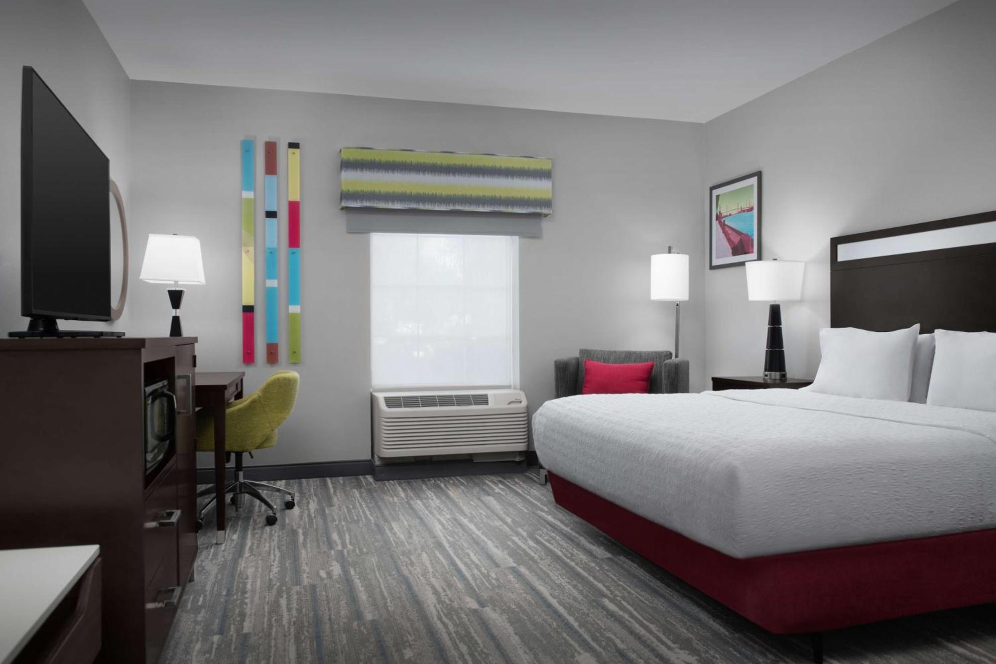 Hampton Inn Стейтсборо Экстерьер фото